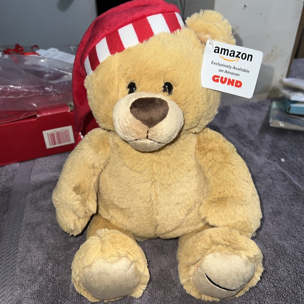 NWT Amazon 2017 Limited Edition Gund 12" PLUSH Teddy Bear with Christmas Hat